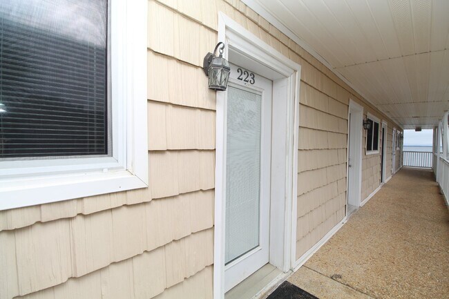 Photo - Bayfront 2BR/2BA Condo at Bayview Terrace ...