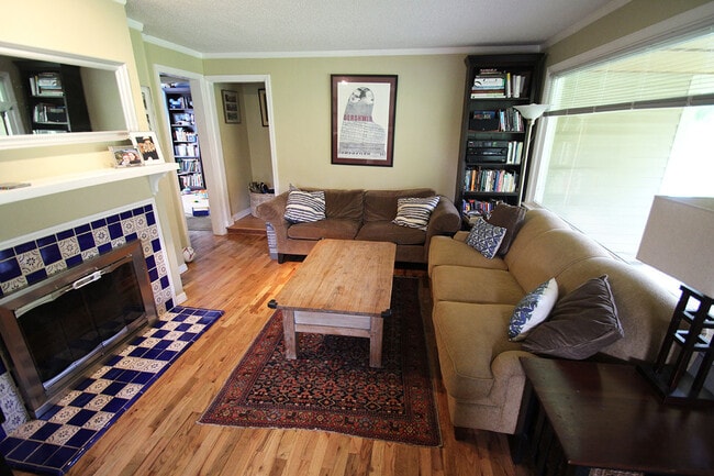 Photo - RENOVATED 3 BEDROOM SEATTLE HOME FOR RENT W LARGE, PRIVATE CORNER LOT!