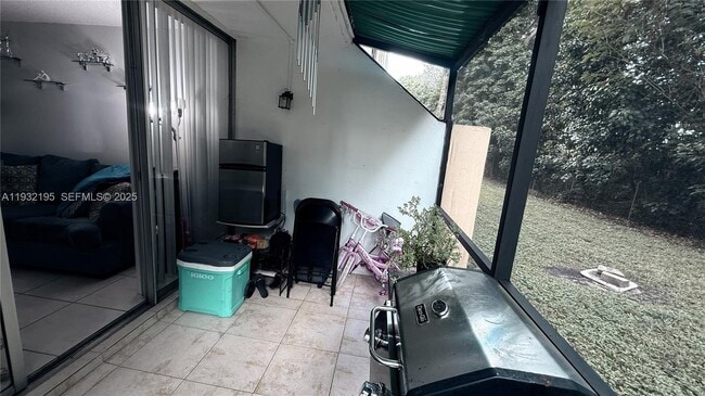 Photo - 8860 Fontainebleau Blvd Unidad 103