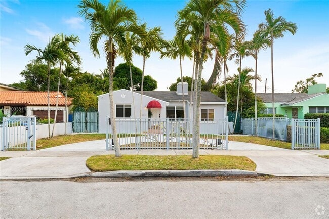 Building Photo - 2238 SW 24th Ter Rental