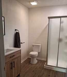 Photo - 140 Watters St