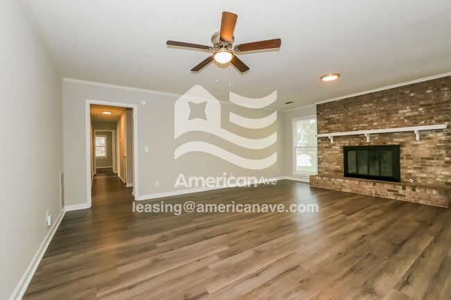 4302 Castlewood Pkwy