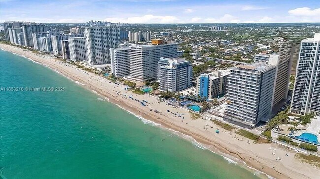 Photo - 4100 Galt Ocean Dr Unidad 706