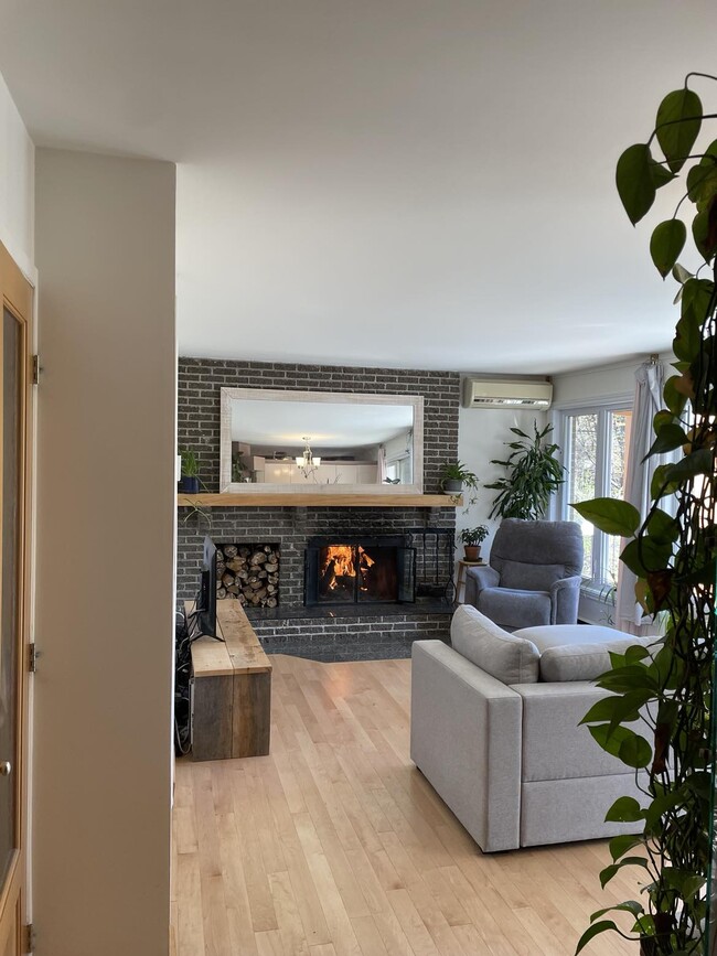 Photo - 1575 Rue Ranvoyzé Unité Condo