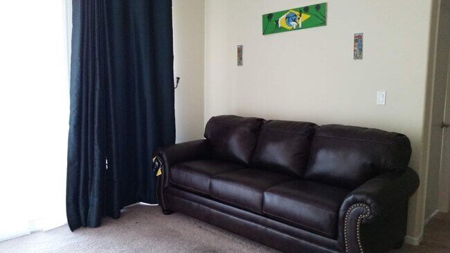 Photo - 375 S 3rd St Unidad 108