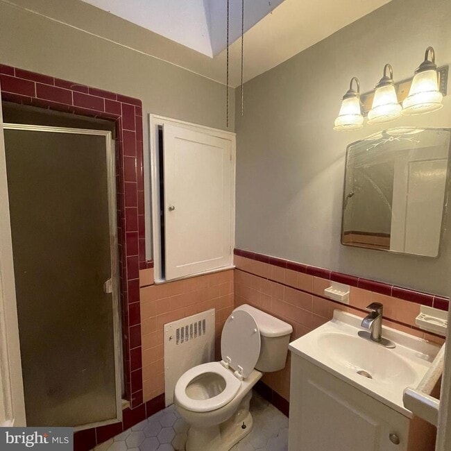 Photo - 1436 McKinley St