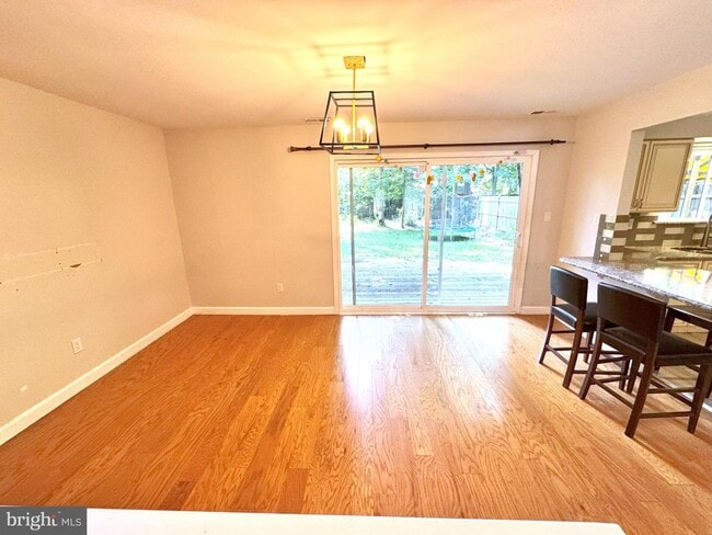 Photo - 18 Goshawk Ct