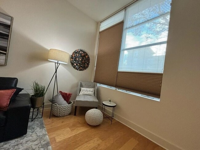 Photo - 1 E Julian St Unit 111