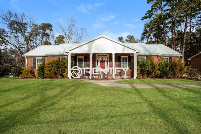 Building Photo - 606 Milford Hills Rd