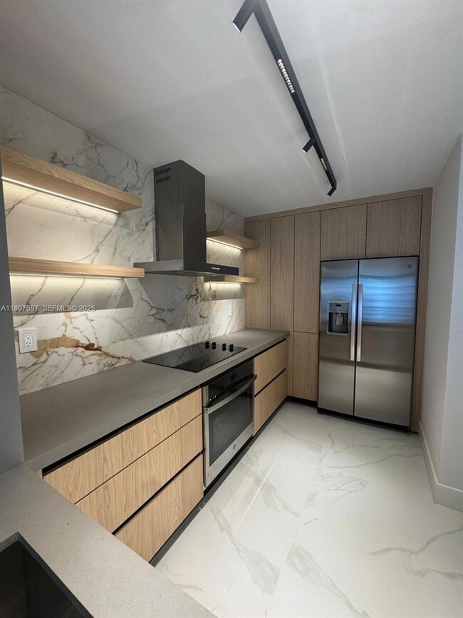 Building Photo - 800 N Miami Ave Unit 901