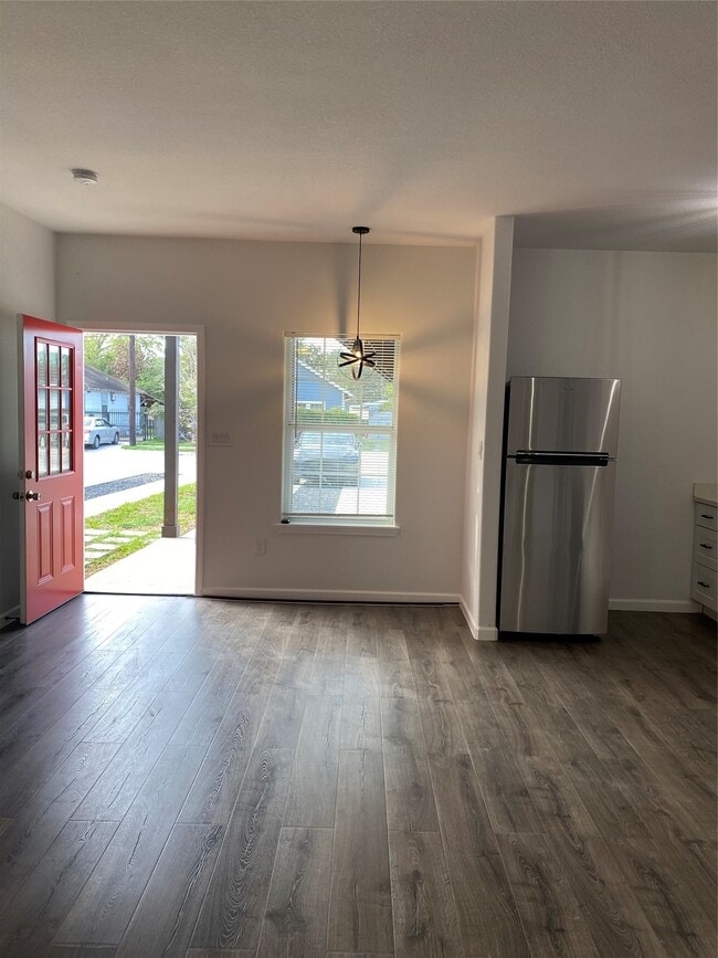 Photo - 7823 Goode St