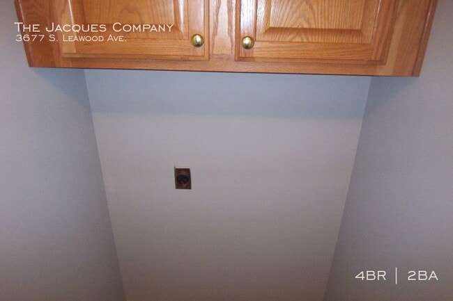Photo - 3677 Leawood Ave
