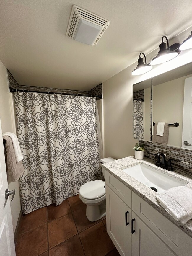 Photo - Tower Press Building