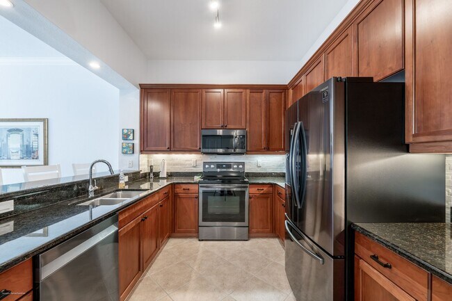 Photo - 5116 Melbourne St Unit B303
