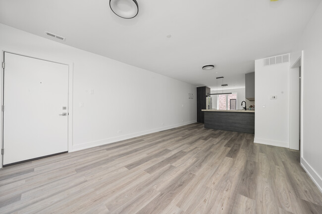 Photo - 2030 Greenwood St