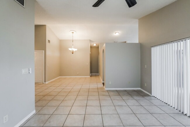 Photo - 5365 NW 54th St
