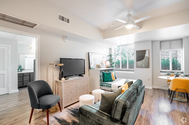 Studio - 533SF - Living Room