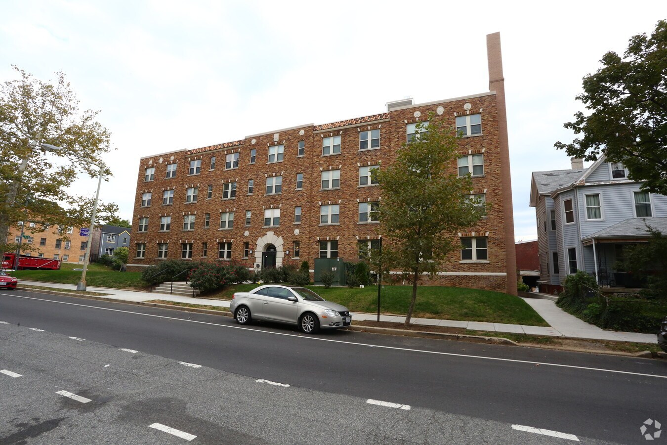 Photo - 1831 2nd St NE