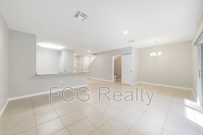 Photo - 443 Arbor Lakes Dr