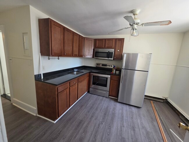 Photo - 193 Pearl St Unit 193 Pearl St
