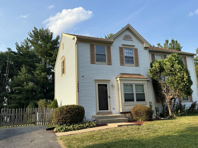 Photo - 18924 Impulse Ln