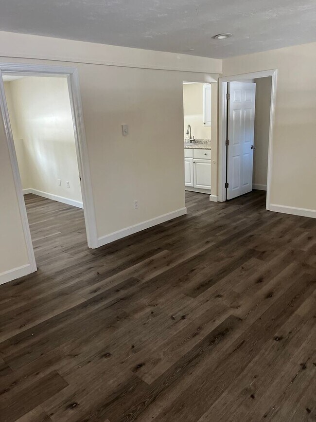 Photo - South Orleans 2 Bedroom Unit 10B