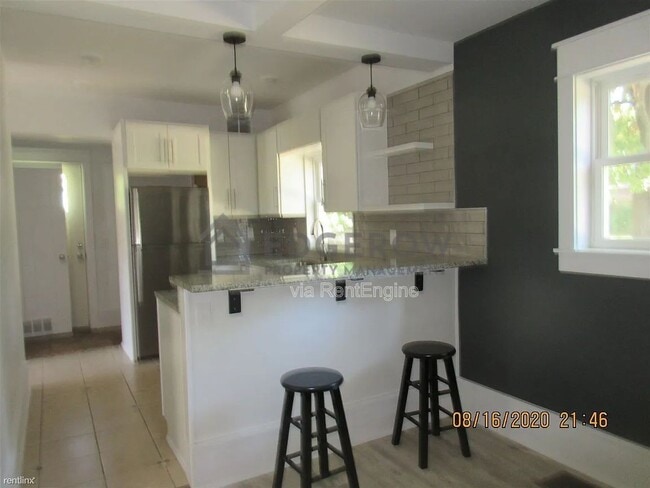 Photo - 1063 Quarry Ave NW Unit 2
