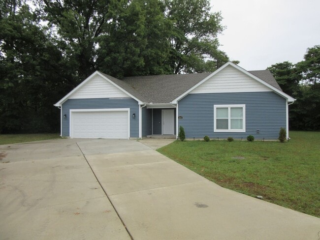 3636 Joy Cir E