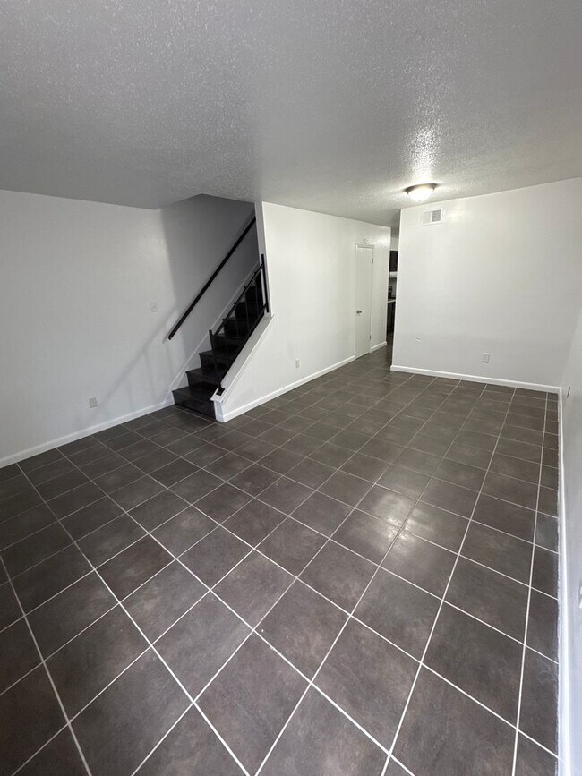 1021 Talbot Ave Unit B