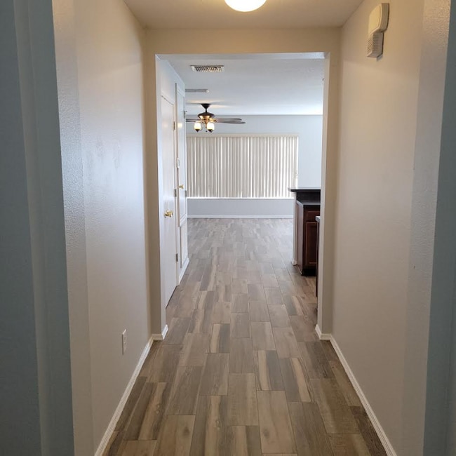 Photo - 5057 Gandross Ln