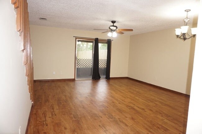 Photo - 5672 Bryner Dr