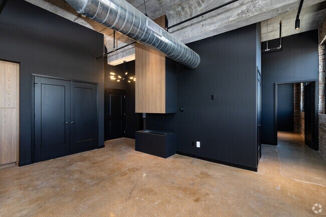 2BR, 2BA - 1,243SF - Living Room