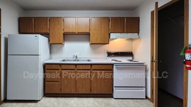 Photo - 1315 34th St Cir S