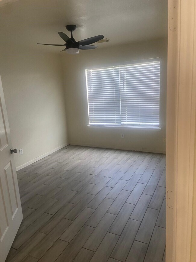 Photo - 9623 Eagle Eye Ln