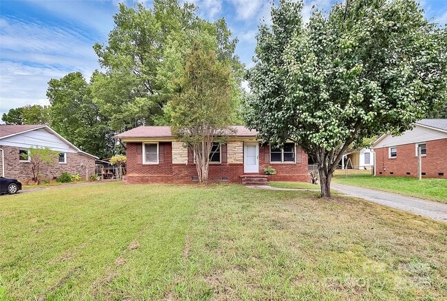 Photo - 4808 Brooktree Dr