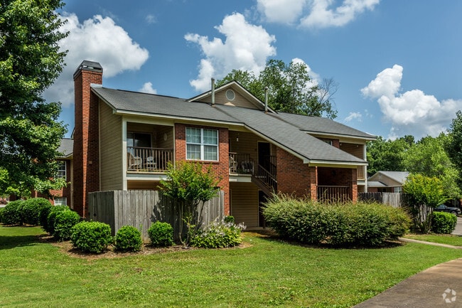 Creekside Apartments - Creekside Apartments