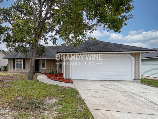 Photo - 3363 Hampstead Dr