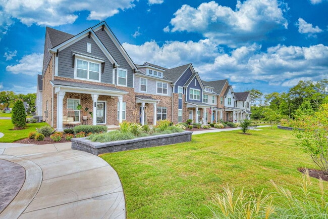 Photo - Like-New Modern Townhome Near Dining, Shopping, Trails & Old Hickory Lake