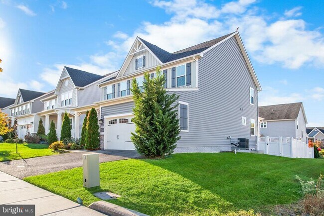 Photo - 2305 Wadlow Ln