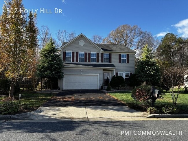 Building Photo - 502 Holly Hill Dr