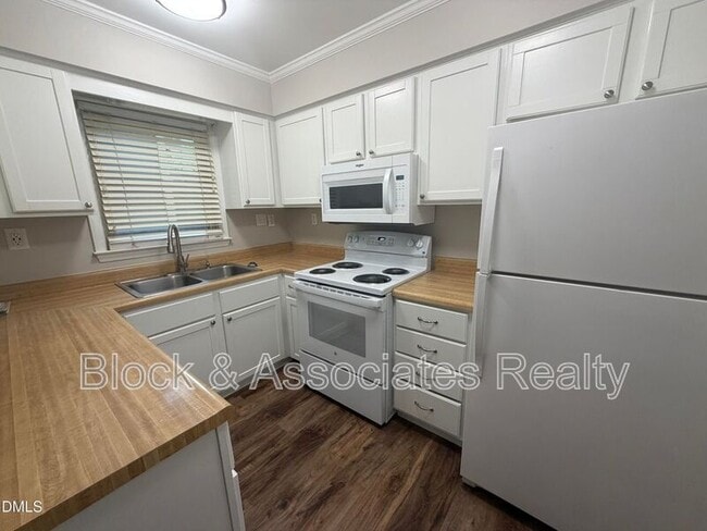 Photo - 5551 Hamstead Crossing