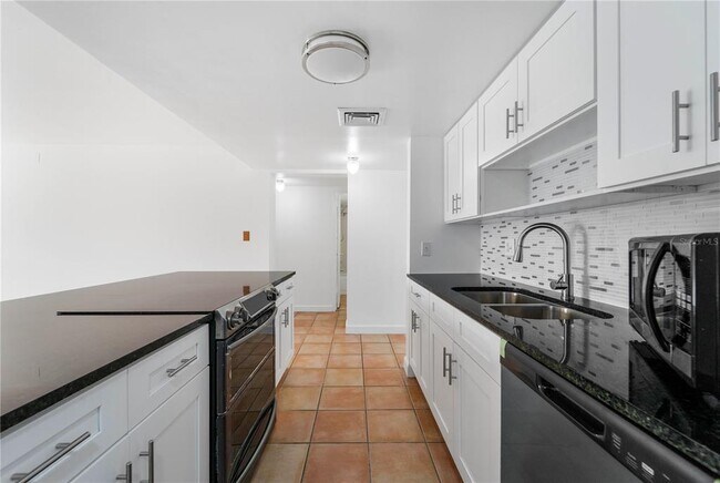5820 N Church Ave Unit 422