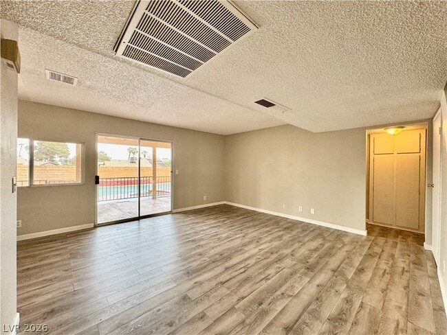 Photo - 4032 Arrowood Dr
