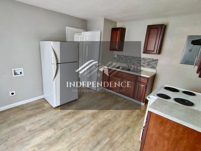 Photo - 3217 Finley St Unidad B