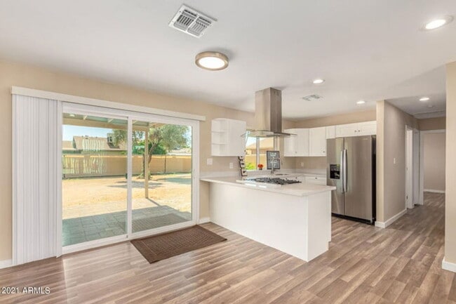 Photo - 7361 W Shangri La Rd House