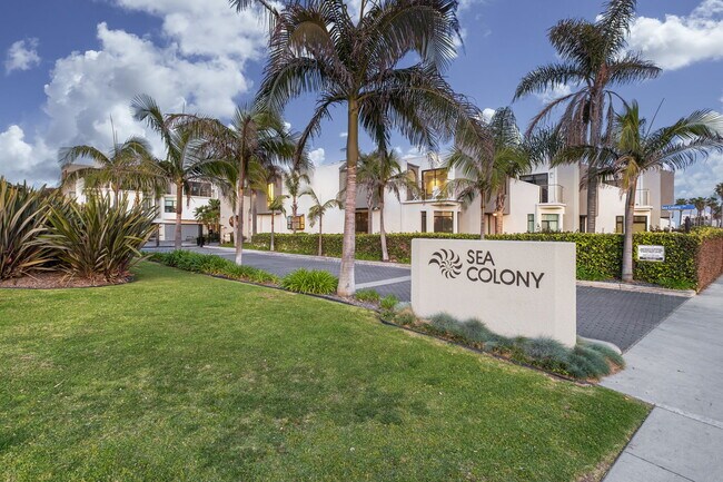 Photo - 35 Sea Colony Dr Townhome