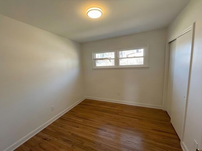 70 Longview Rd