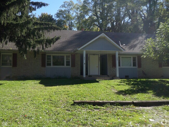 Building Photo - 807 Riverside Dr Rental