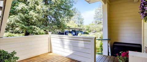 Photo - 901 Russell Ave