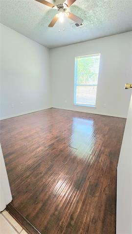 Photo - 2700 Larkspur Ln